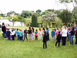 EMEI Rainha e Escola Professora Eida da Silveira realizaram homenagem aos 25 anos do Município de Lagoa