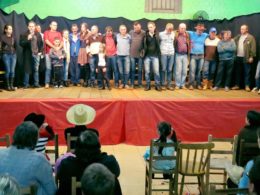 Comunidade de Linha Colorado realizou Festa Junina com apresentações teatrais
