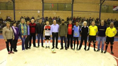 Homenagem a Avelino Antonio da Silva marca a abertura do Campeonato Municipal de Futsal