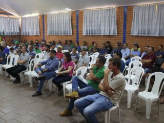 EMATER DE LAGOA DOS TRÊS CANTOS PROMOVE EVENTO PARA AGRICULTORES