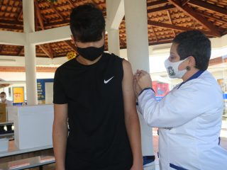 Feriado foi de vacinação contra H1N1 em Lagoa dos Três Cantos