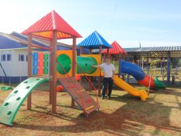 Secretaria de Educação investe em Playground para EMEI Rainha
